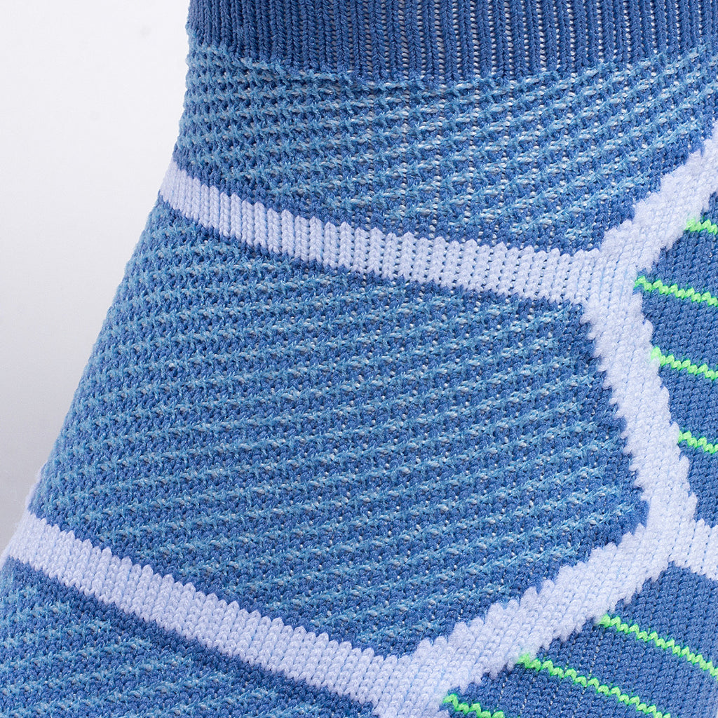 Customizable Light Blue White Road Cycling Socks | OEM Breathable Summer Bike Compression Socks